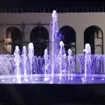 fântâni arteziene moderne România, fântâni arteziene cu lumini LED, fântână arteziană muzicală, producător fântâni arteziene SAGA, fântâni arteziene urbane, amenajări grădini cu fântâni arteziene
